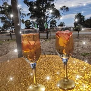 Meet your Posher, Raelene